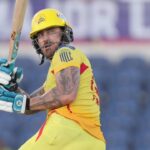Du Plessis 113* trumps Seifert 104 as TSK begin season with big win